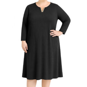 Vestido canelado c/ encaixe em V