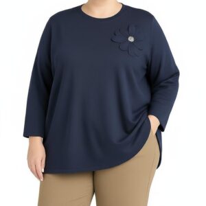 Camisola pormenor flor c/ brilhantes