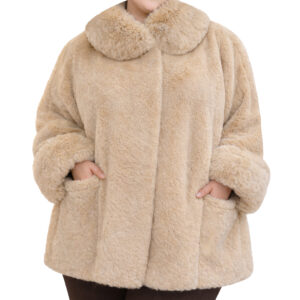 Casaco pêlo plus-size